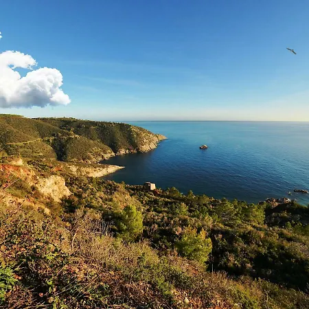 Сasa de vacaciones Locazione Turistica Ginestra