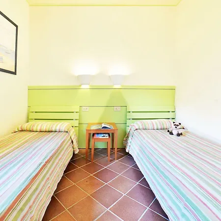 Casa de Férias Locazione Turistica Ginestra *